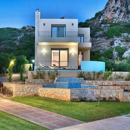 Holiday home Geraeumiges In Mithimna Mit Eigenem Pool *